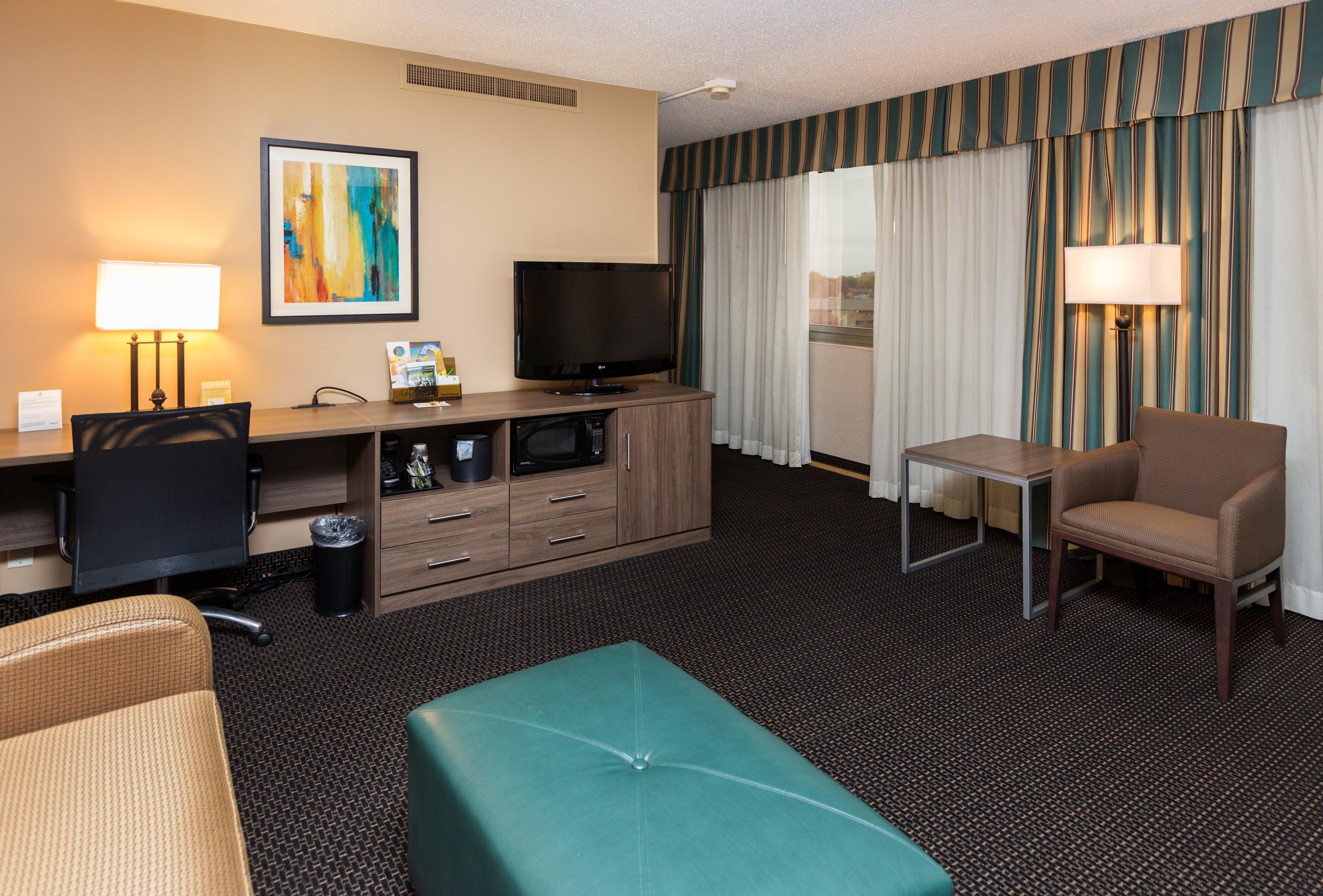 Holiday Inn Des Moines-Downtown-Mercy Campus By Ihg Ngoại thất bức ảnh