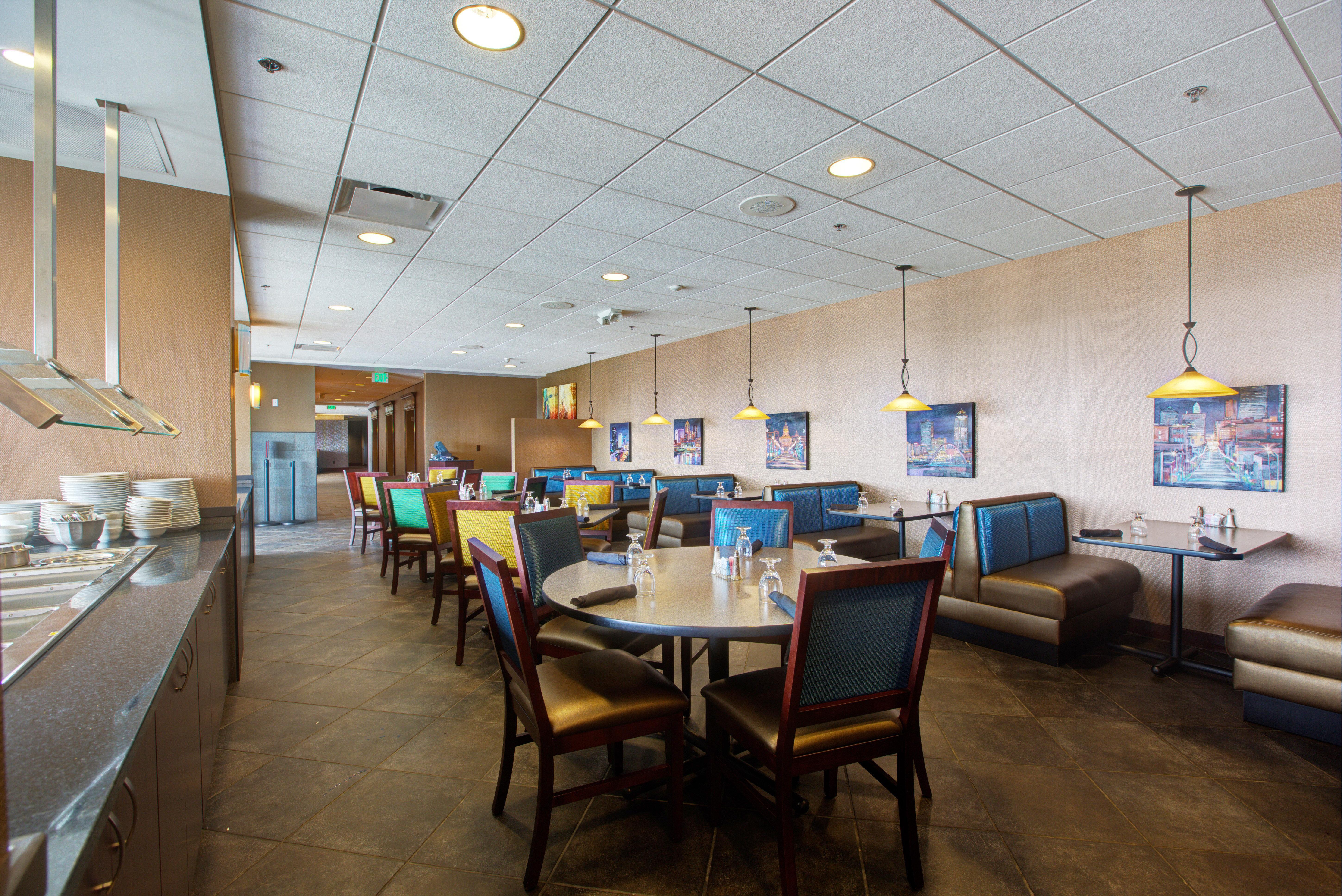 Holiday Inn Des Moines-Downtown-Mercy Campus By Ihg Ngoại thất bức ảnh