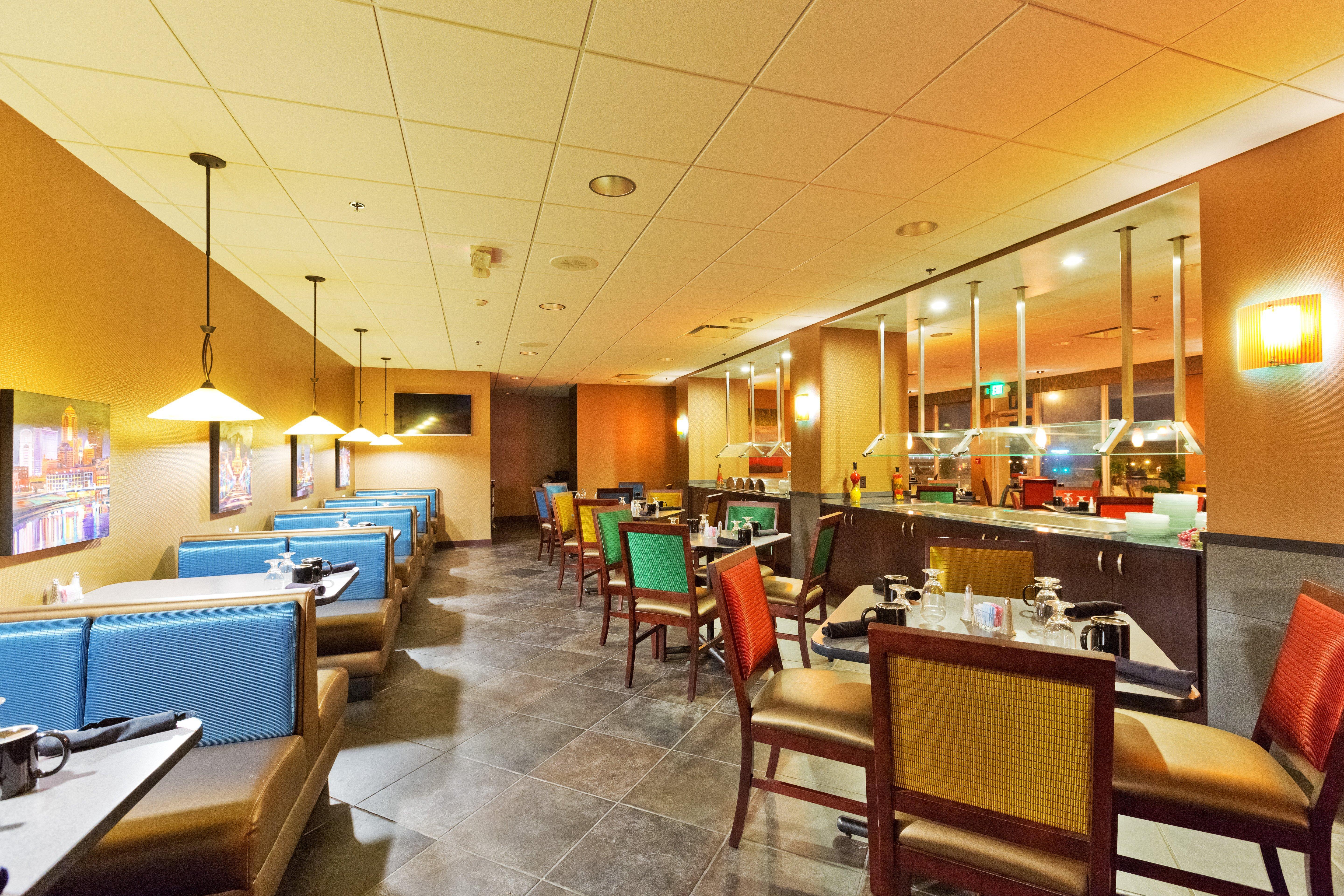 Holiday Inn Des Moines-Downtown-Mercy Campus By Ihg Ngoại thất bức ảnh