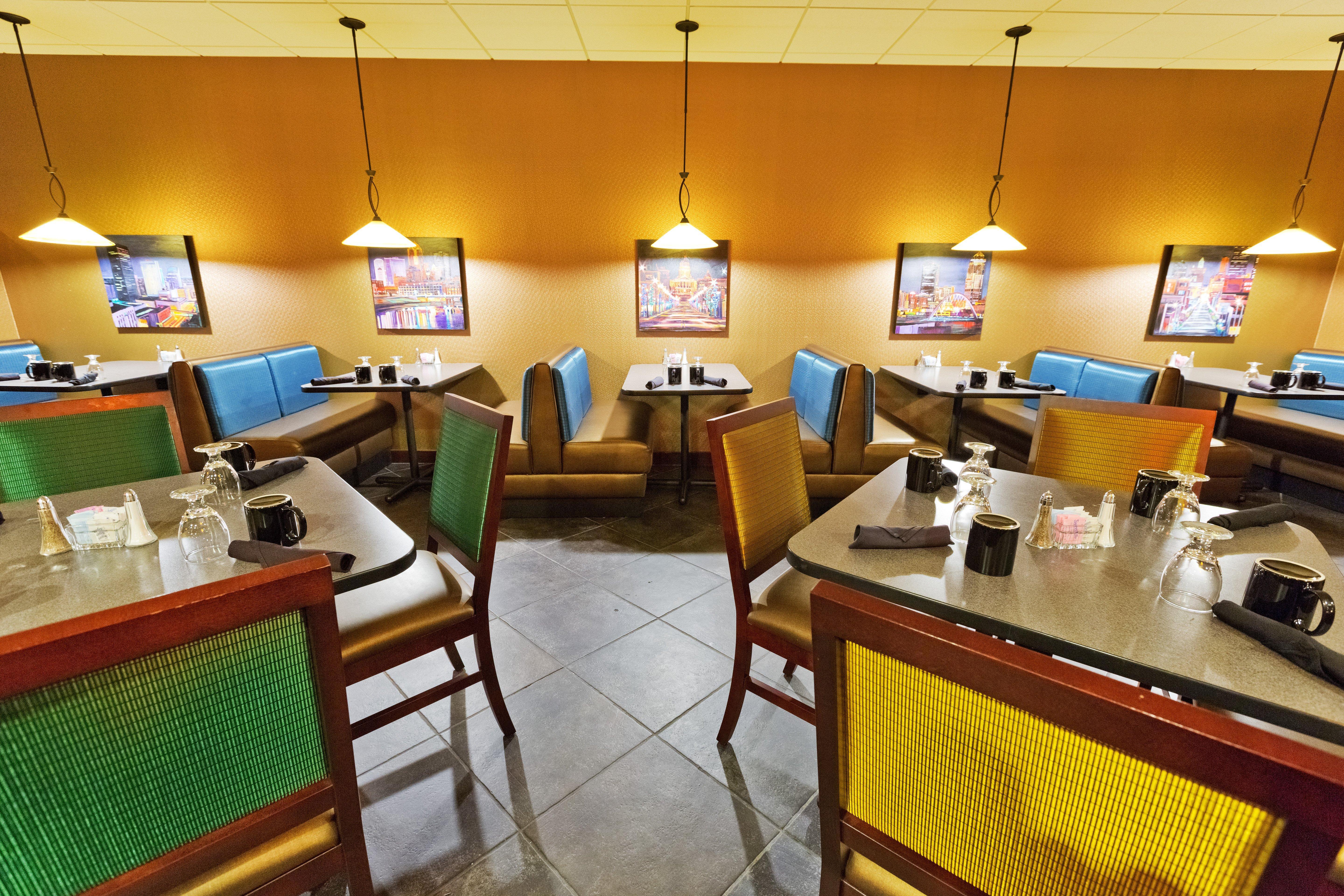 Holiday Inn Des Moines-Downtown-Mercy Campus By Ihg Ngoại thất bức ảnh